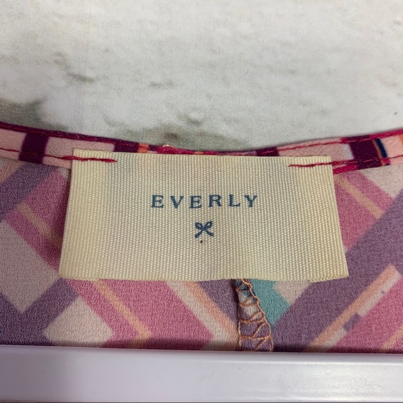 Everly Geo Keyhole 3/4 Sleeve Fit and Flare Dress - Picture 7 of 8